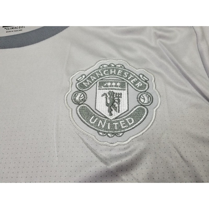 united 3rd shirt